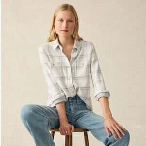 Faherty Legend Sweater Shirt in First Frost Size Small NWT